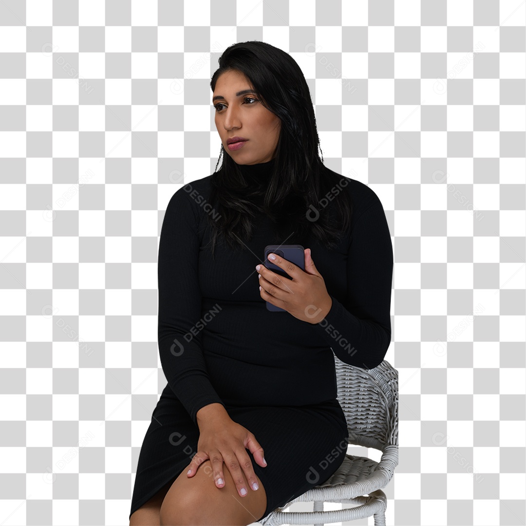 Mulher Morena Segurando Celular PNG Transparente