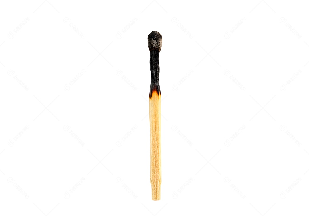 Fósforo queimado sobre fundo branco