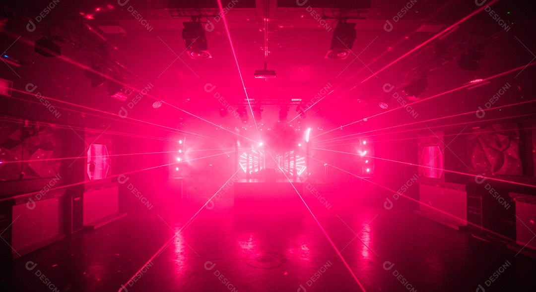 Cenário de Palco iluminado com luzes