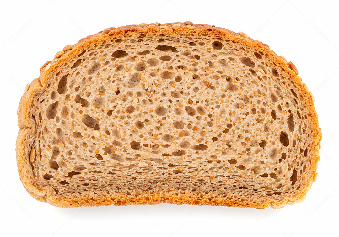 Bela fatia de pão integral sobre fundo branco isolado