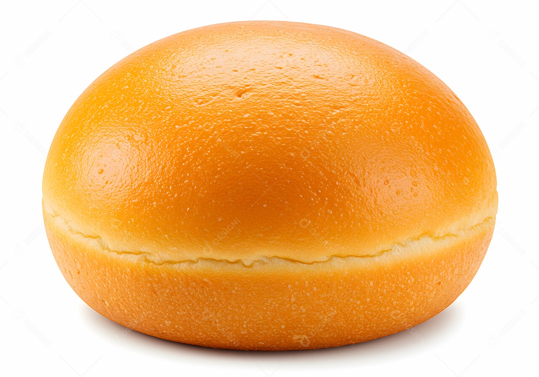 Belo pão doce sobre fundo branco isolado