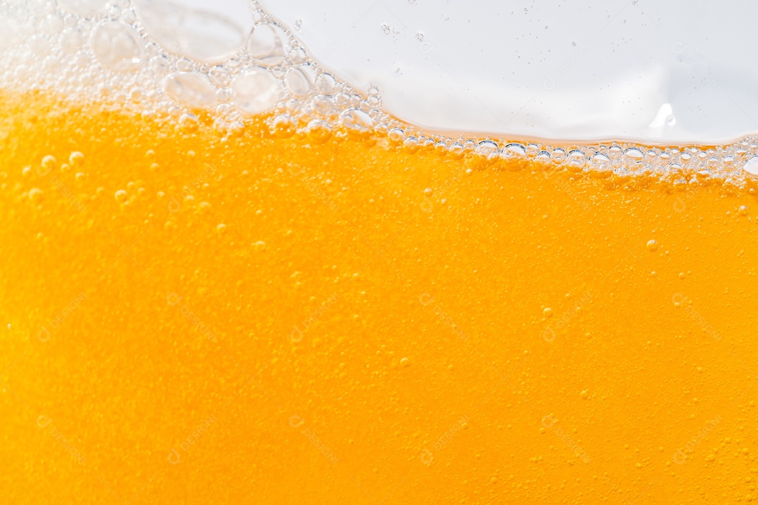 Close up brilhante laranja óleo ou textura de respingos de cerveja e ondas da natureza belas ondas curvas e pequenas bolhas suaves para design gráfico e fundo