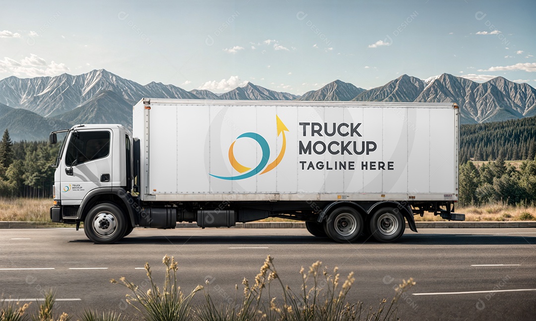 Mockup Caminhão de Lado PSD Editável