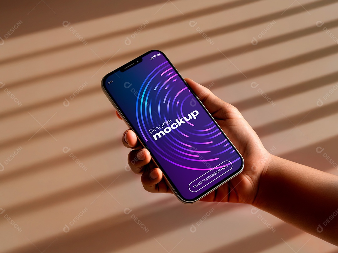 Mão Segurando Celular Mockup PSD Editável
