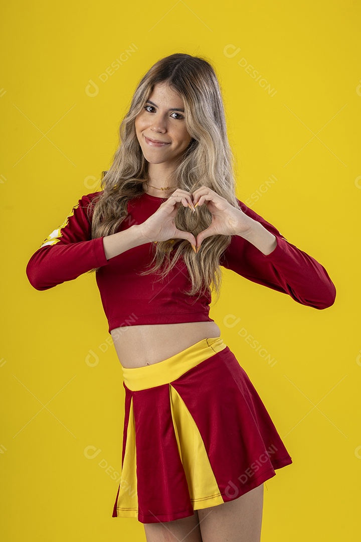 Jovem adolescente líder de torcida com várias poses e expressões faciais