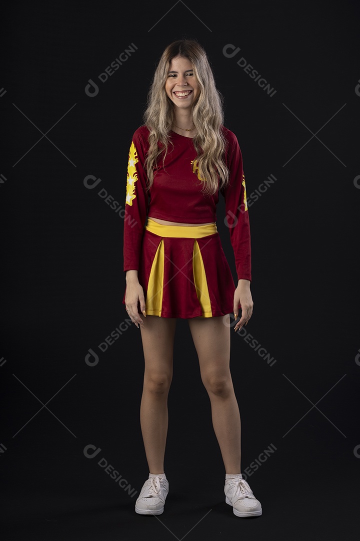 Jovem adolescente líder de torcida com várias poses e expressões faciais