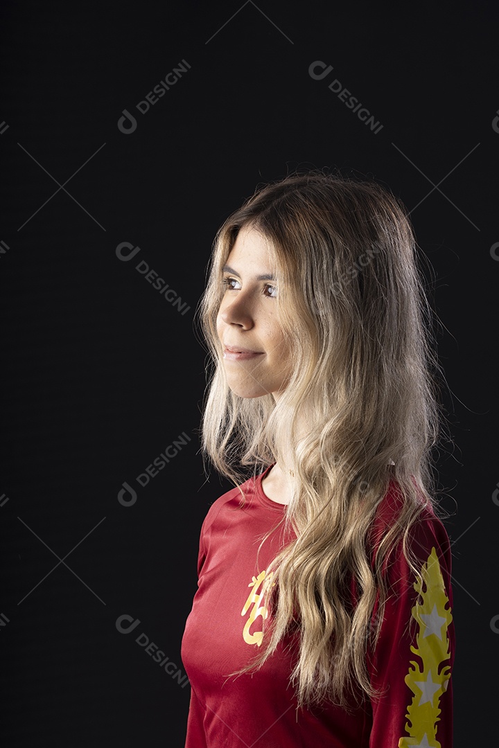 Jovem adolescente líder de torcida com várias poses e expressões faciais