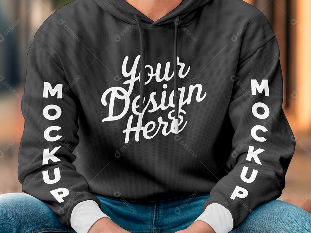 Homem com Moletom Mockup PSD Editável