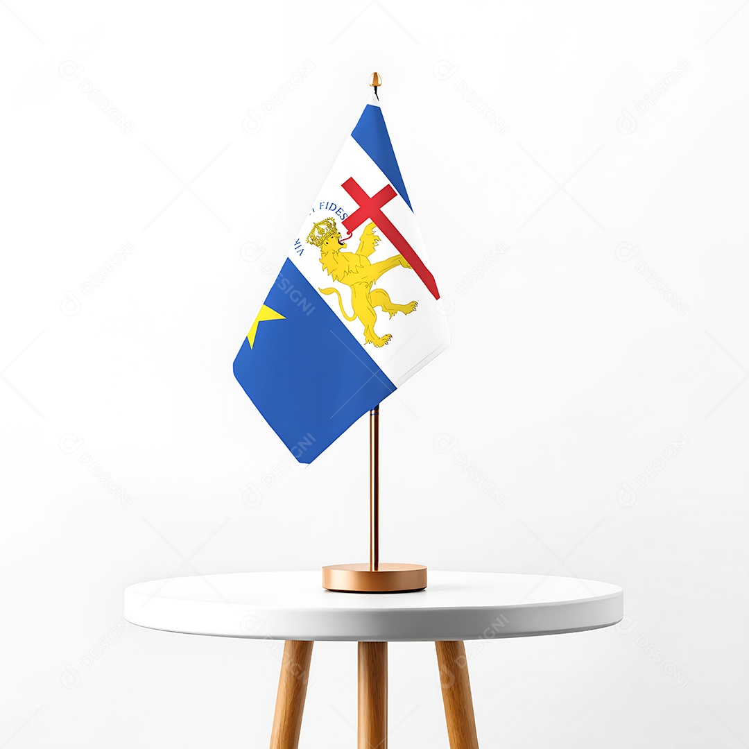 Mini bandeira da cidade de Recife hasteada em cima de uma mesa