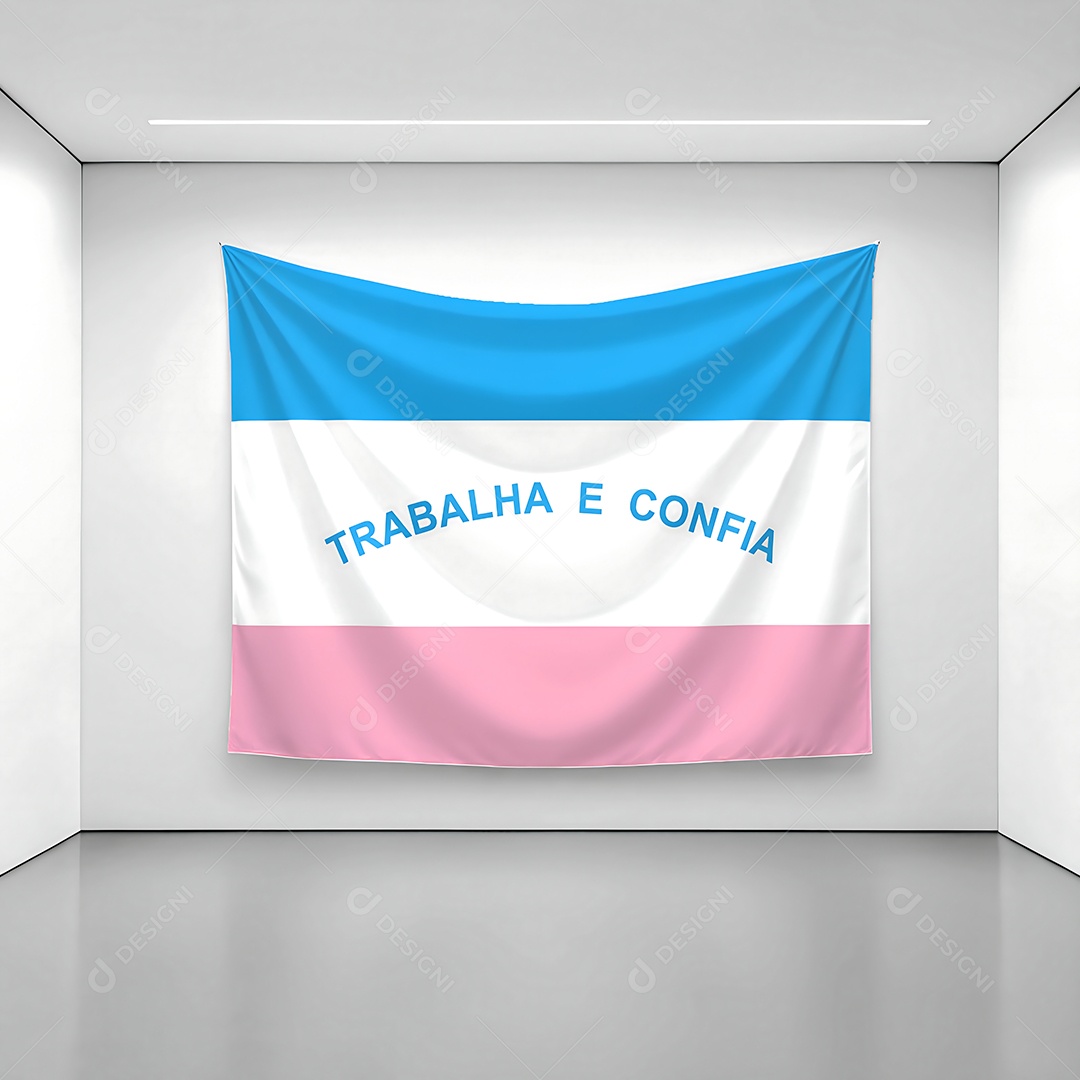 Bandeira do estado do Espírito Santo exposta em uma parede de