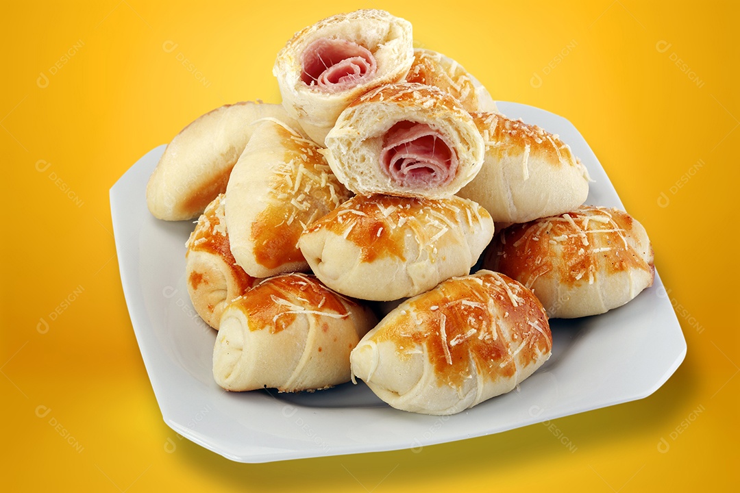 Enroladinho com presunto delicioso