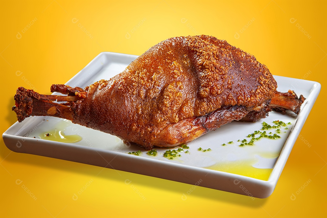 Pernil de porco com pururuca assado