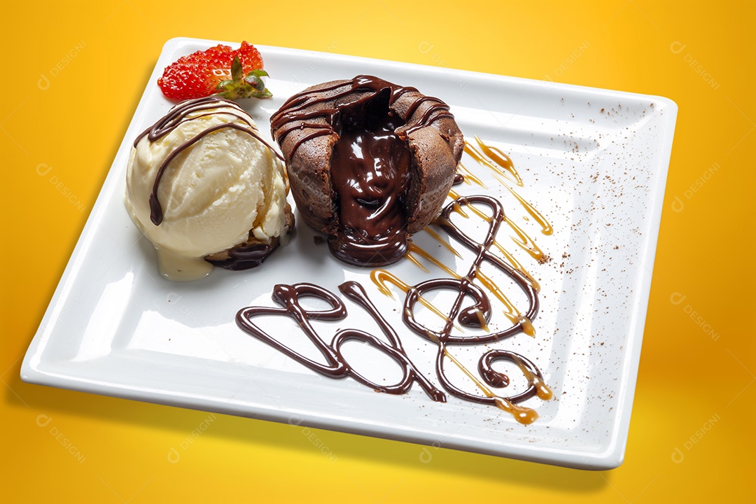 Delicioso petit gâteau