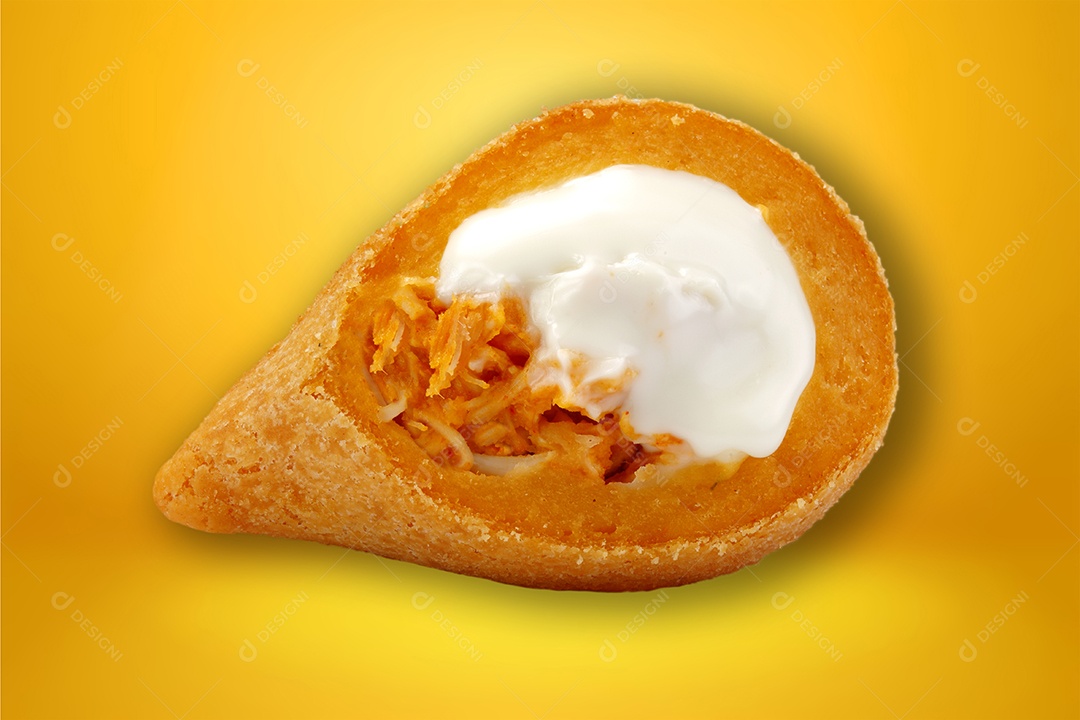 Coxinha com requeijão