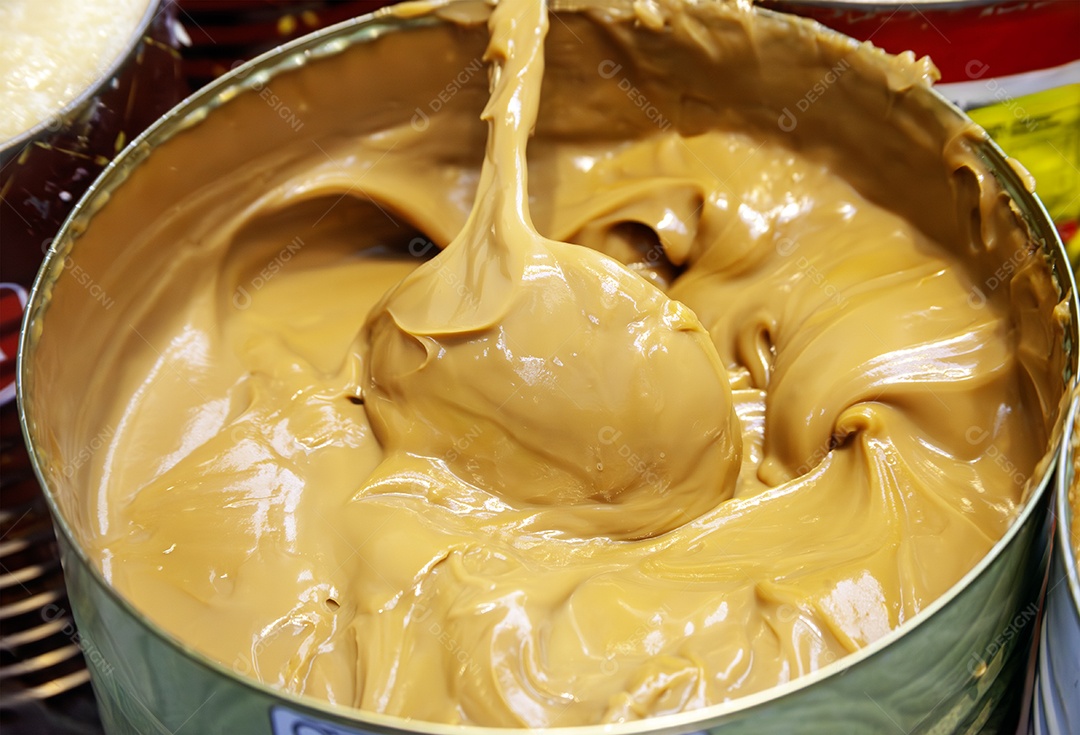 Panela de doce de leite mineiro