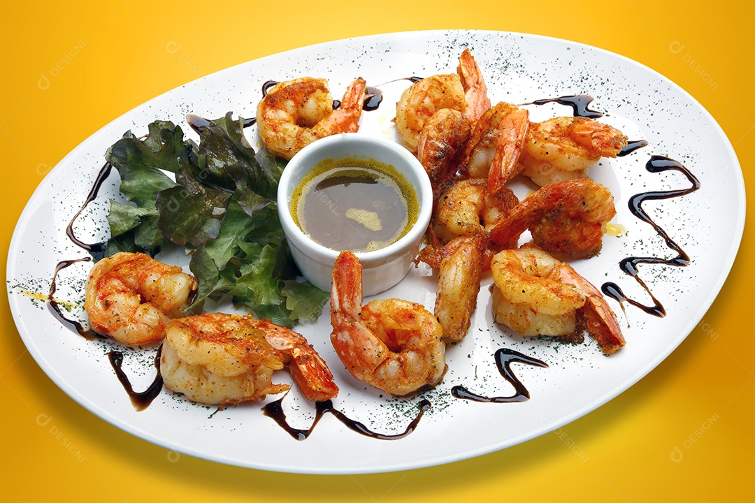 Camarão frito ao molho