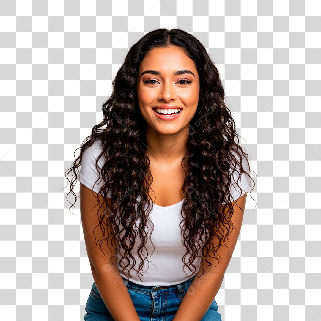 Mulher de Blusa Branca Sorrindo PNG Transparente