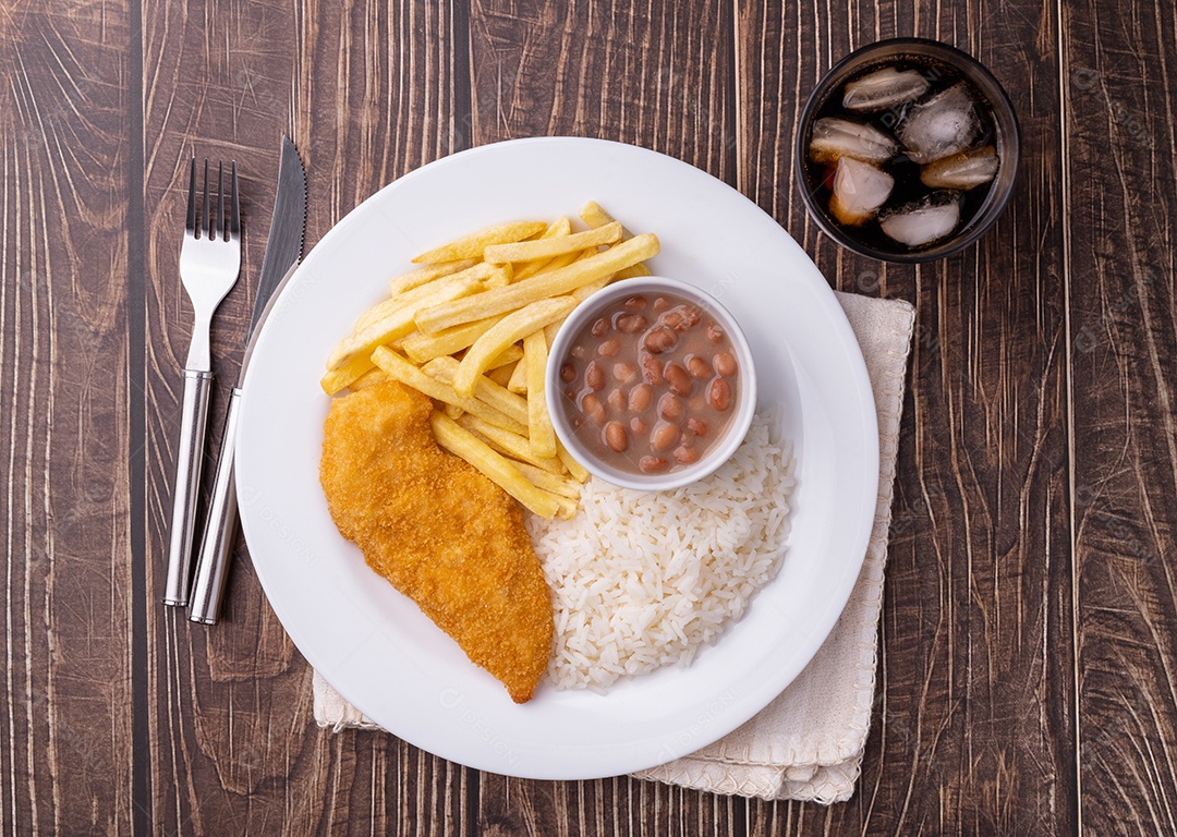 Refeição completa e prática bastante popular no Brasil