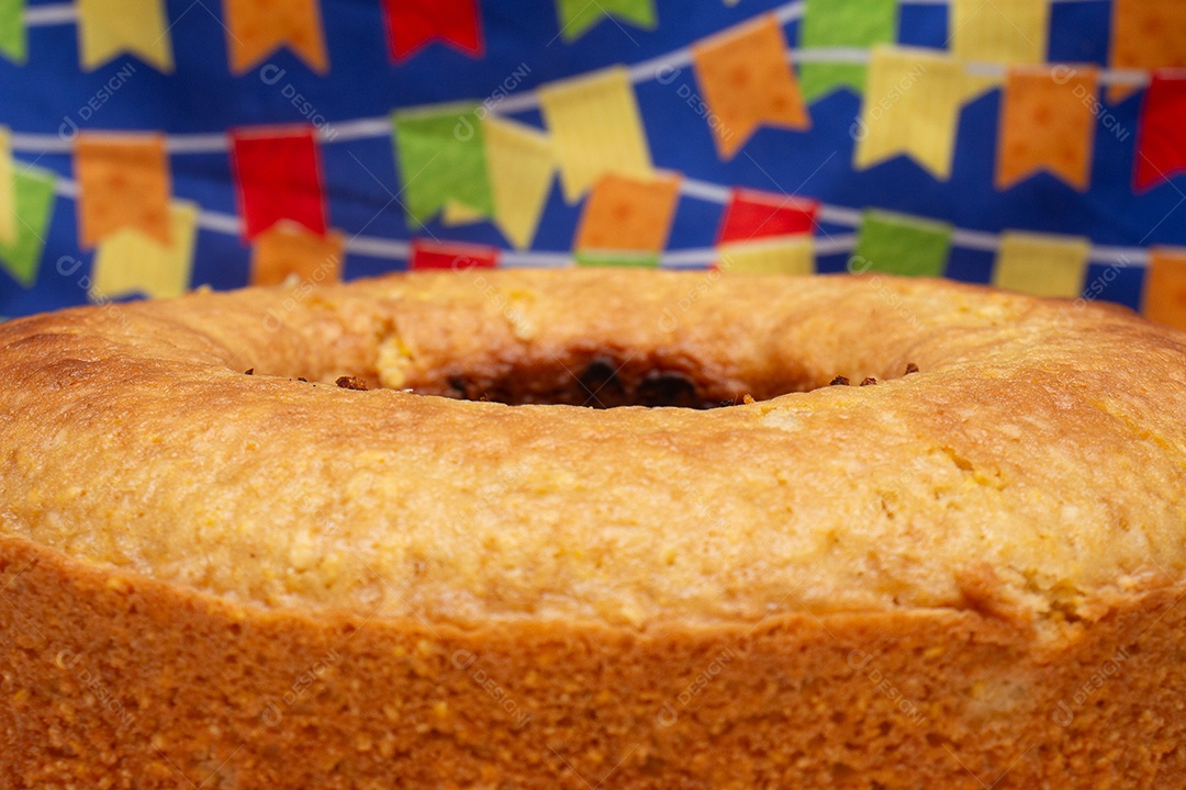 Alimento típico de festa junina em uma colorida
