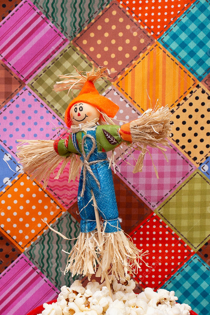 Alimento típico de festa junina em uma colorida