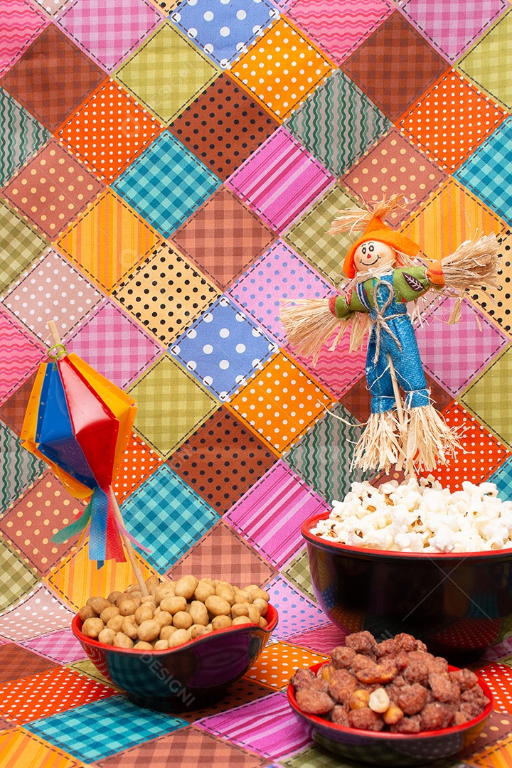 Alimento típico de festa junina em uma colorida