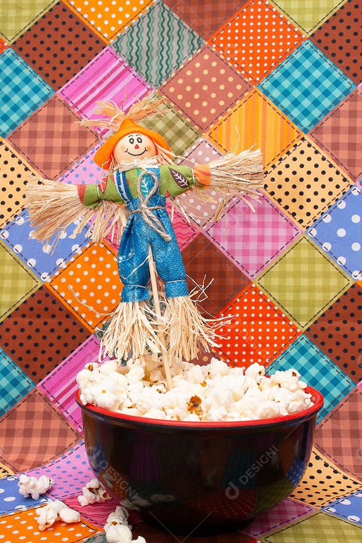 Alimento típico de festa junina em uma colorida