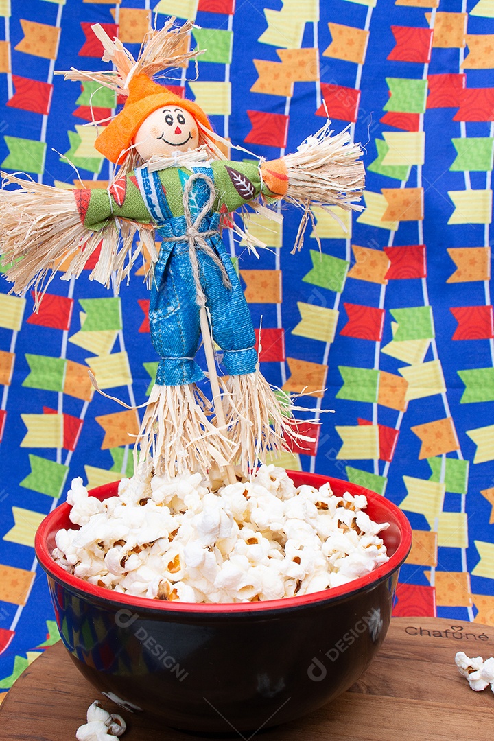 Alimento típico de festa junina em uma colorida