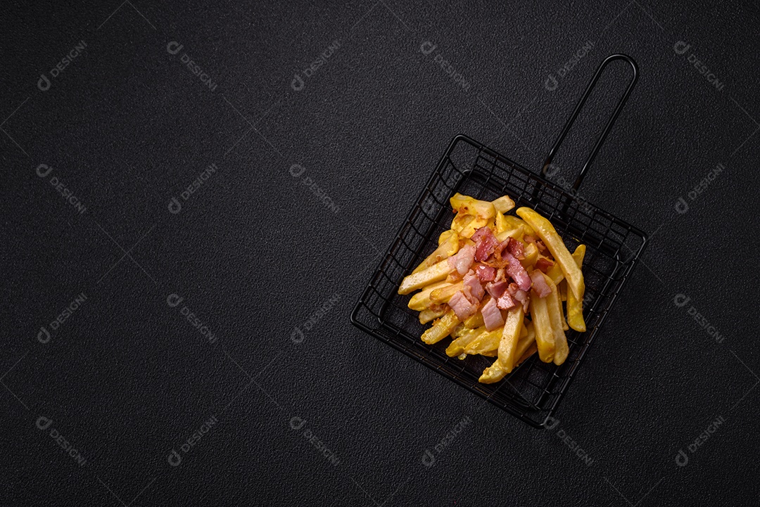 Salada fresca em uma mesa concreto