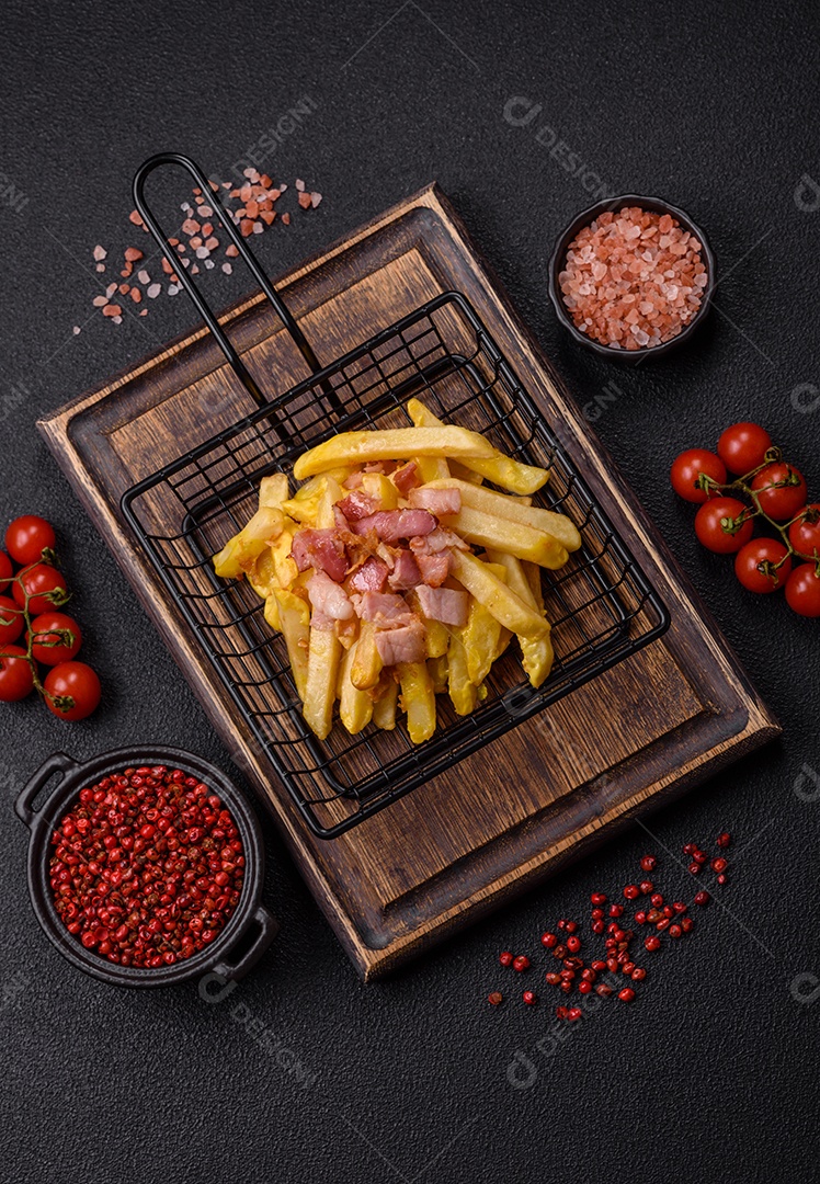 Salada fresca em uma mesa concreto