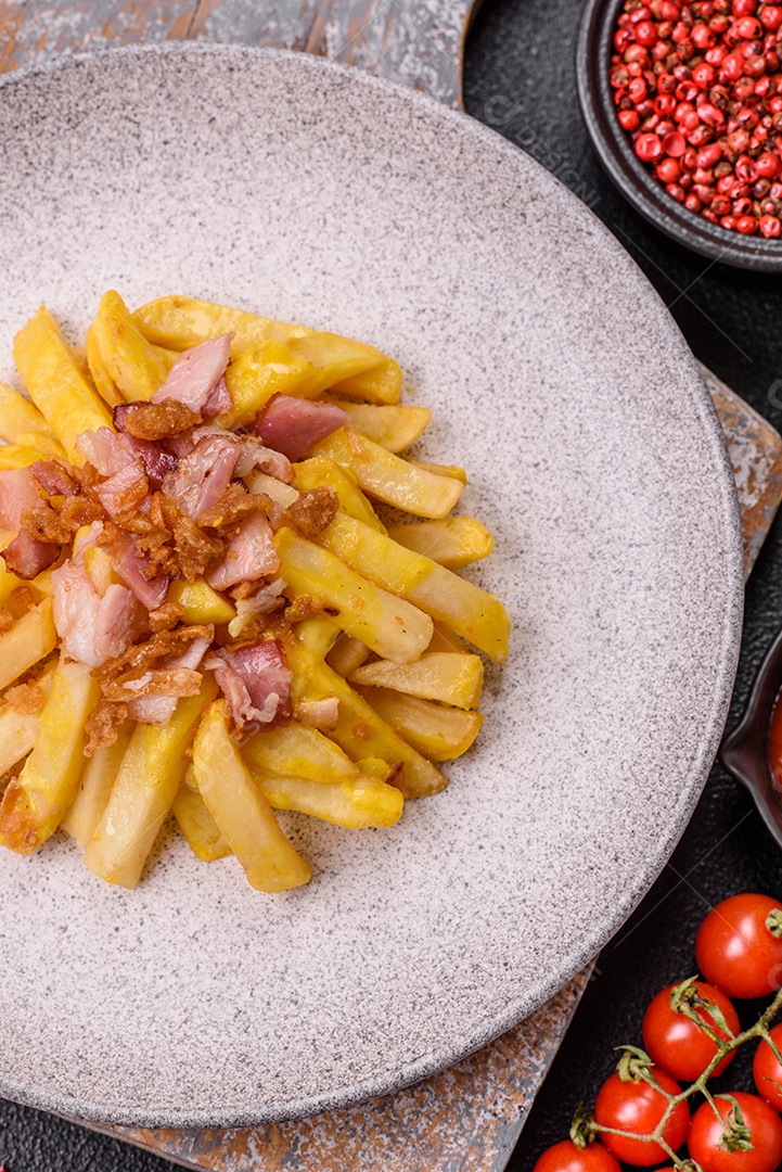 Salada fresca em uma mesa concreto