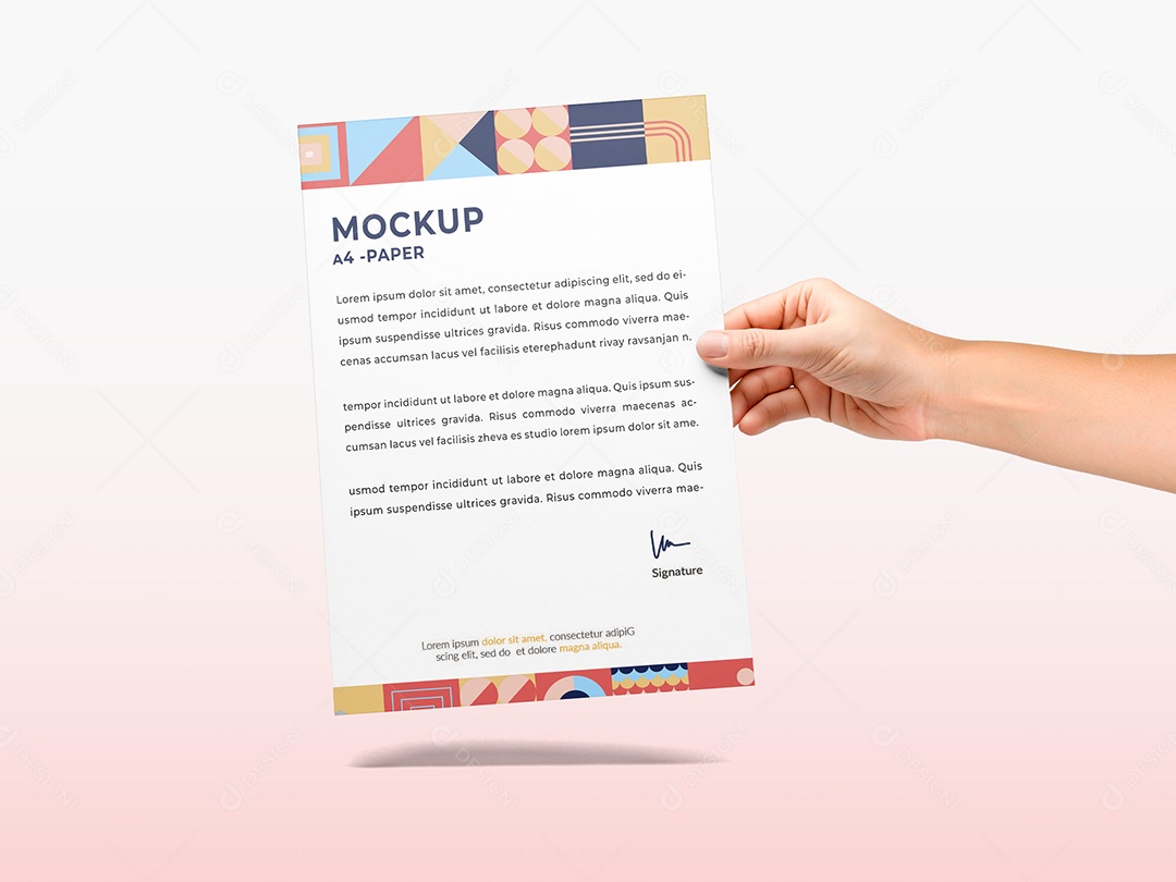 Papel Timbrado na mão Mockup PSD Editável