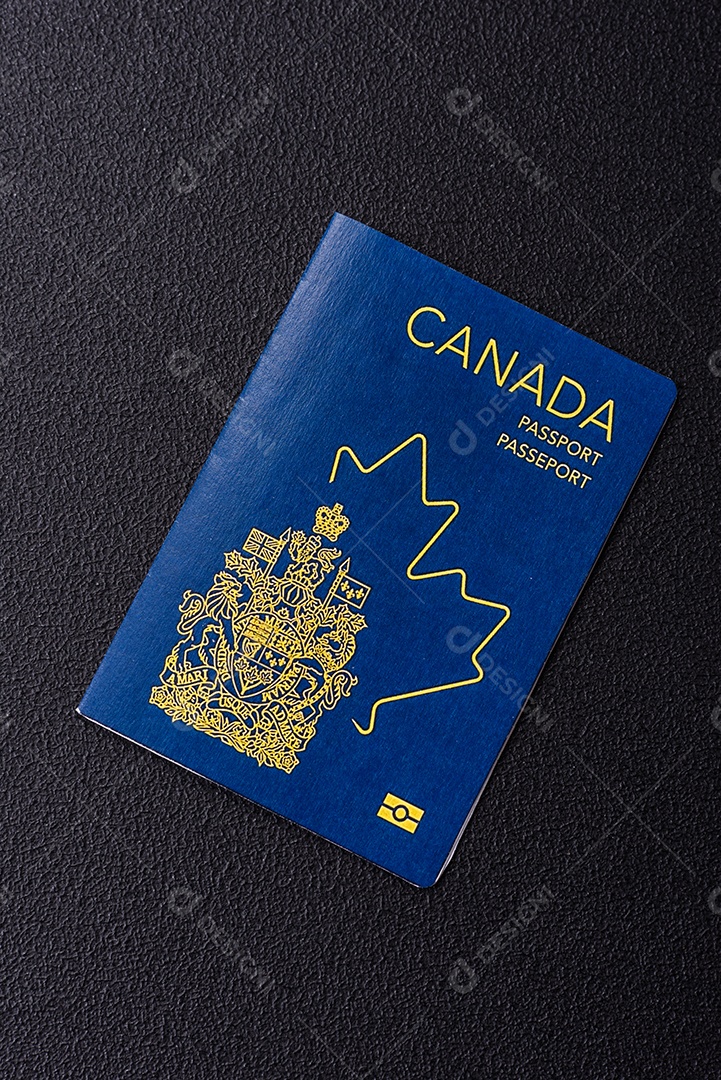 Passaporte canada em uma mesa de concreto