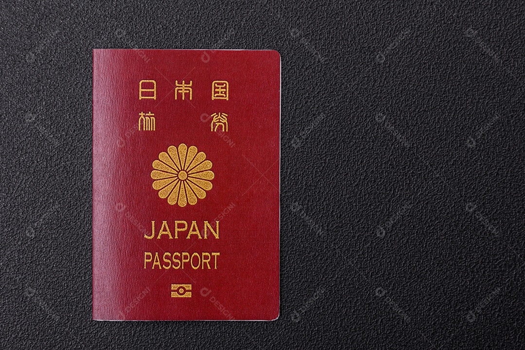 Passaporte japão em uma mesa de concreto