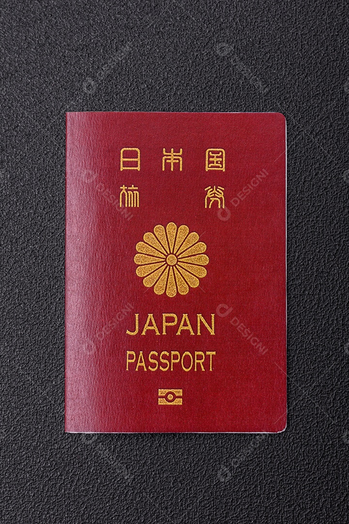 Passaporte japão em uma mesa de concreto