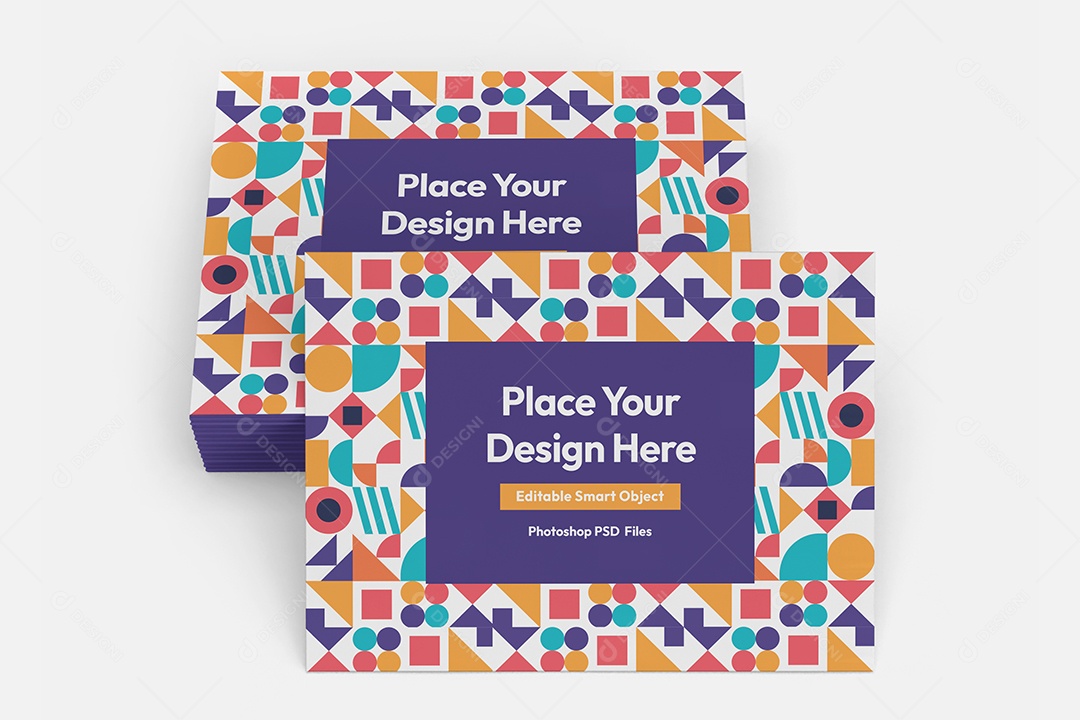 Cartões de Visita Mockup Mão Mulher PSD