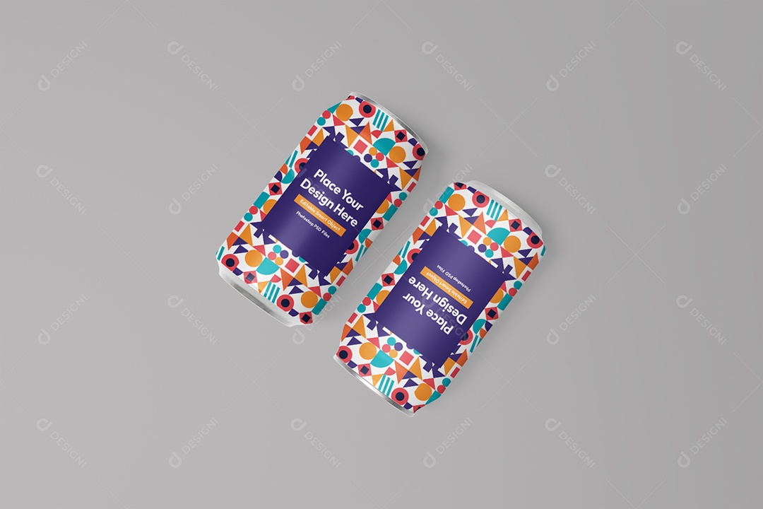 Mockup de Latas de Refrigerante PSD Editável