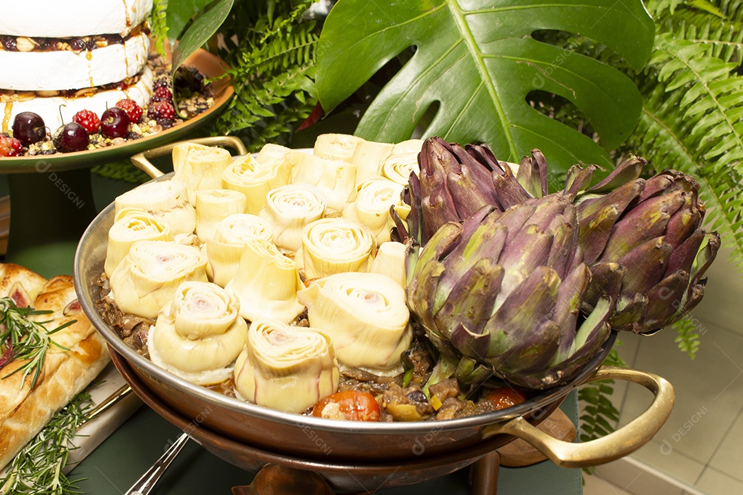 Alimentos saborosos em uma mesa de uma festa