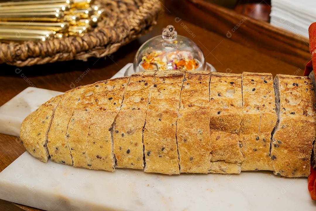 Alimentos saborosos em uma mesa de uma festa