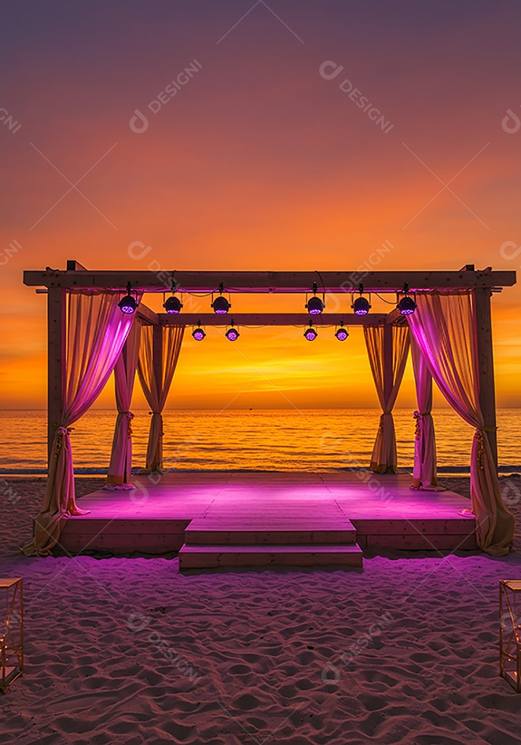 Cenário de Palco sob fundo de uma praia
