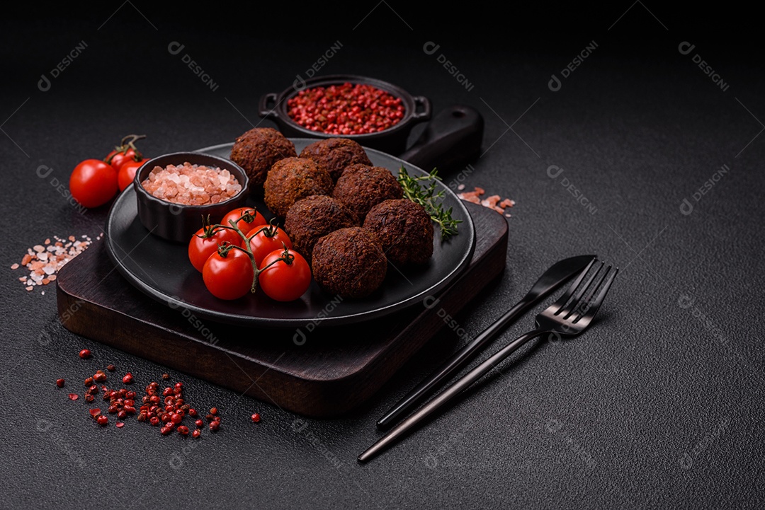 Imagem mostra Falafel, um bolinho frito popular no Oriente Médio