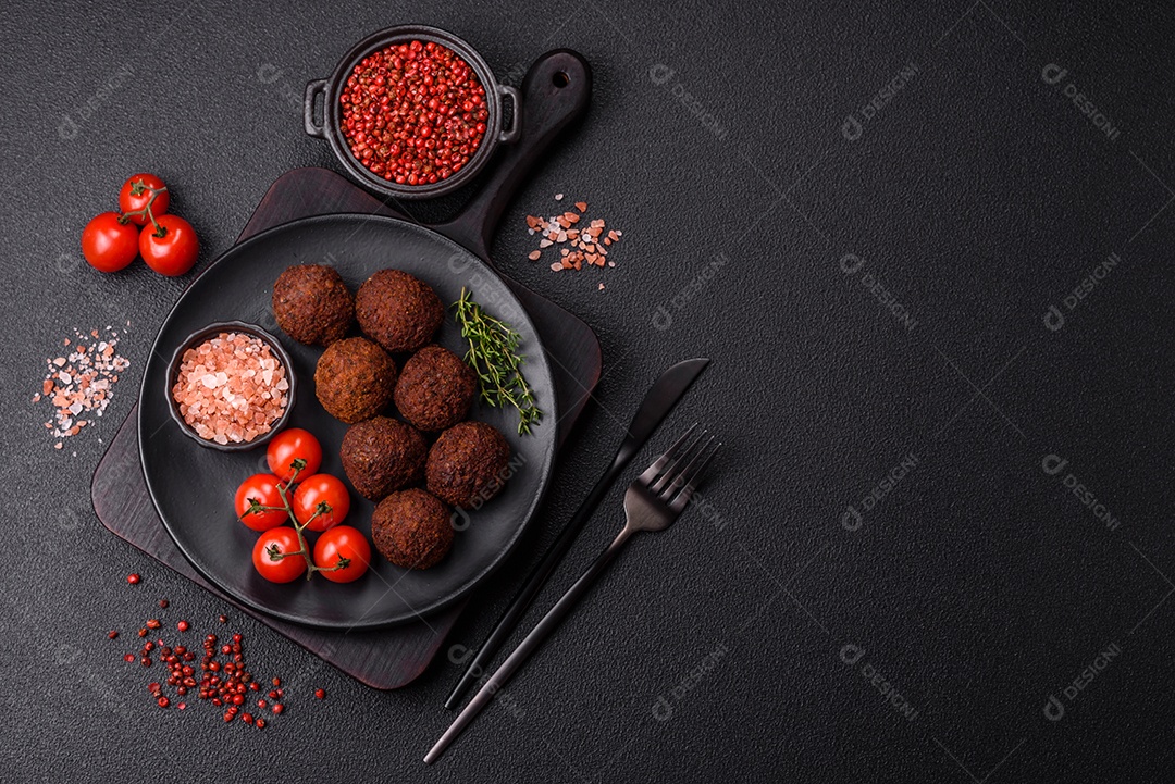 Imagem mostra Falafel, um bolinho frito popular no Oriente Médio