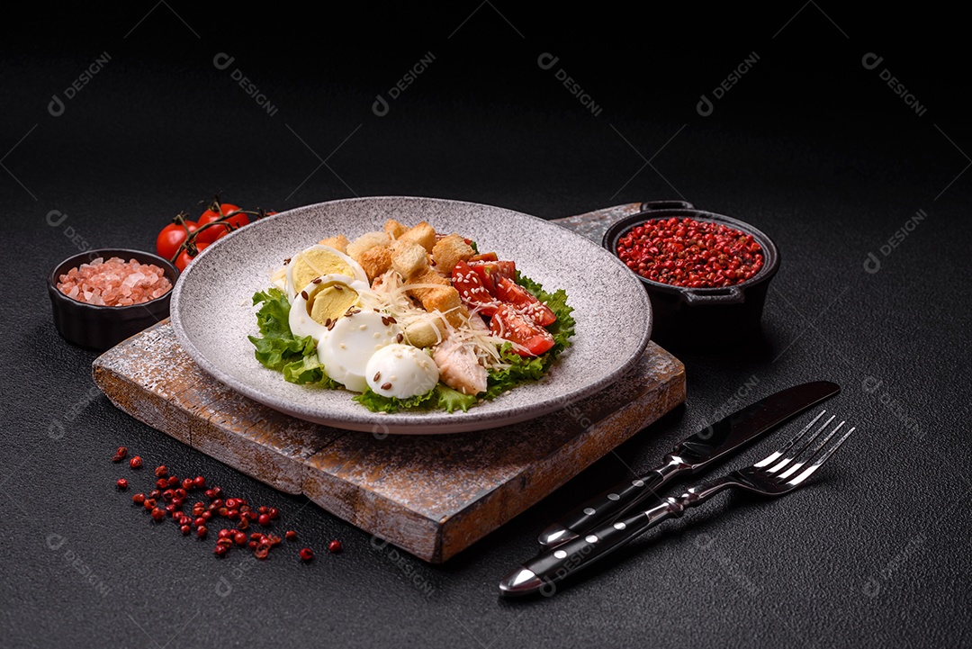 Imagem mostra um prato de falafel