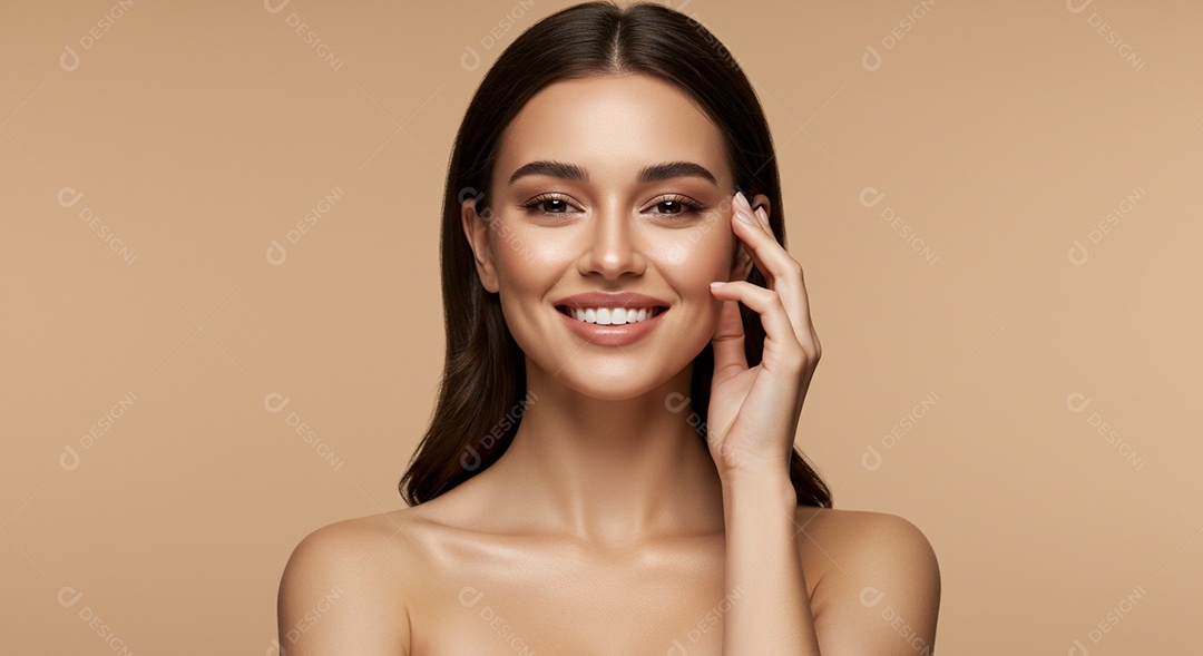 Linda mulher em um dia de beleza