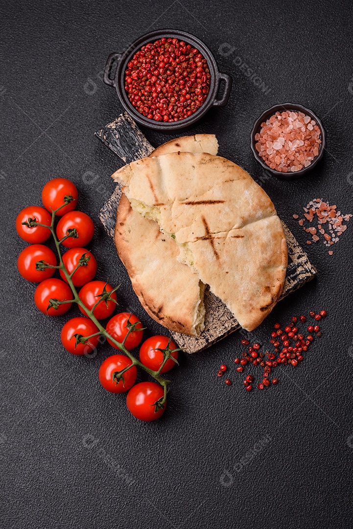Imagem mostra um tipo de pão conhecido como Pita