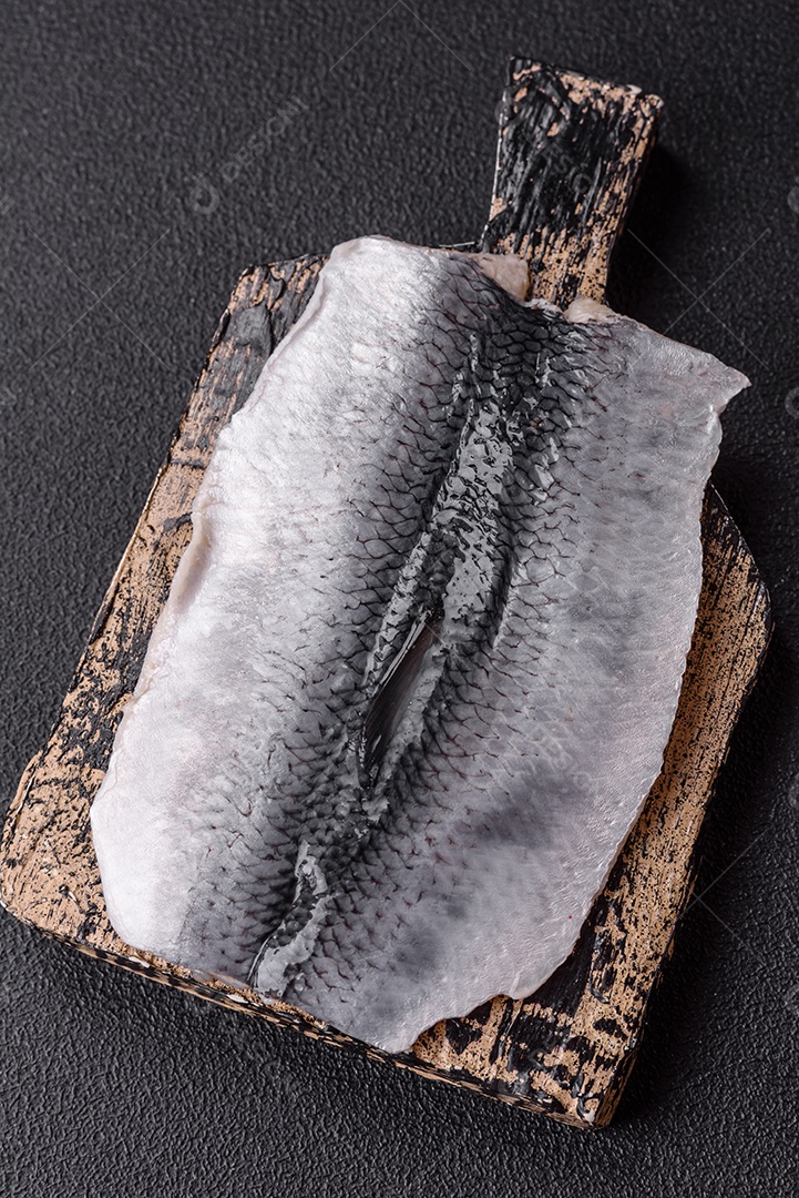 Filés de Matjes, um tipo de arenque jovem e cru, curado em salmoura