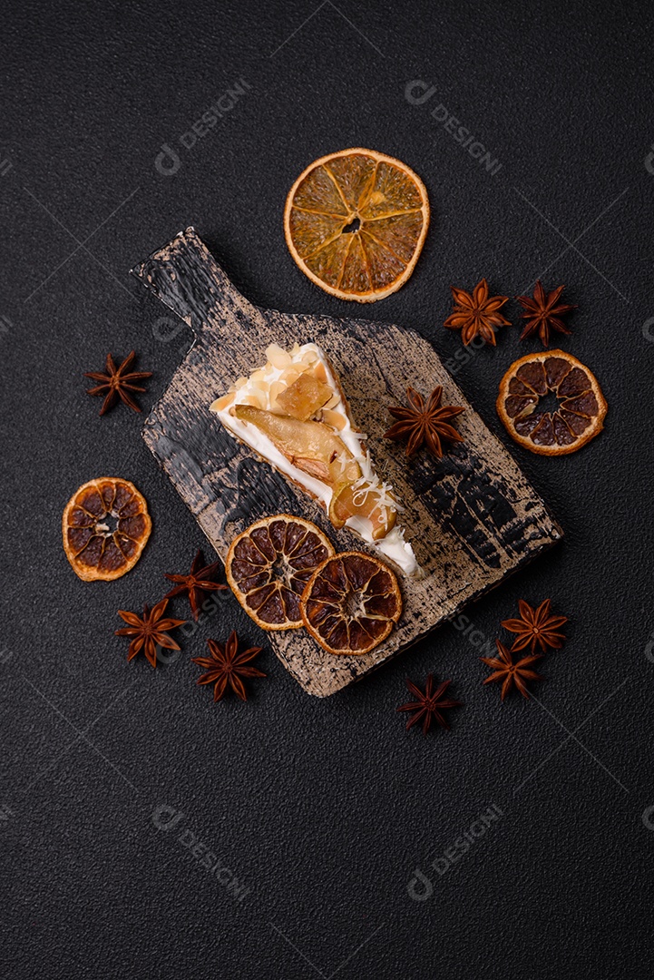 A imagem mostra uma Torta de Limão com Merengue