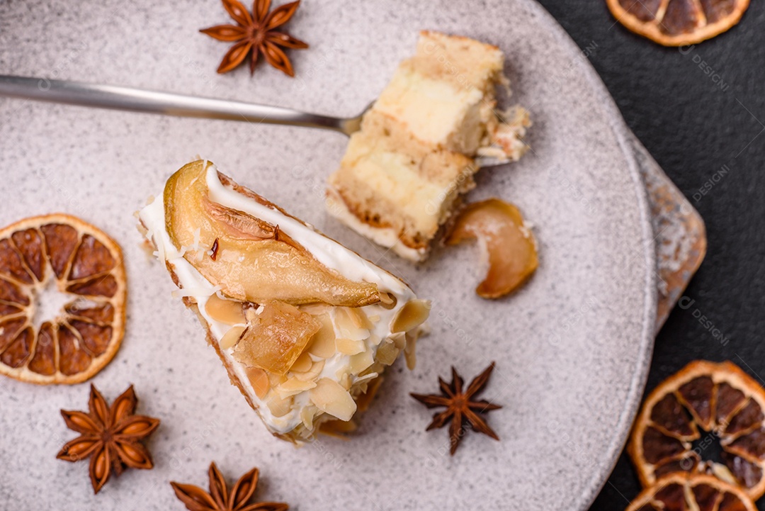 A imagem mostra uma Torta de Limão com Merengue
