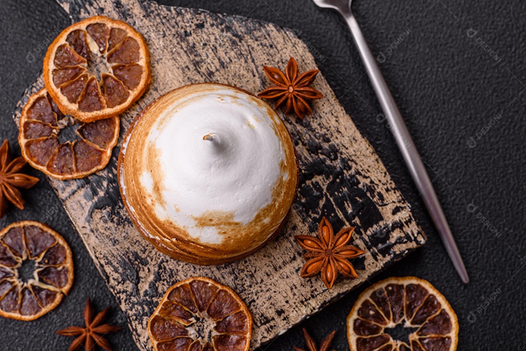 Retrato mostra uma Torta de Limão com Merengue
