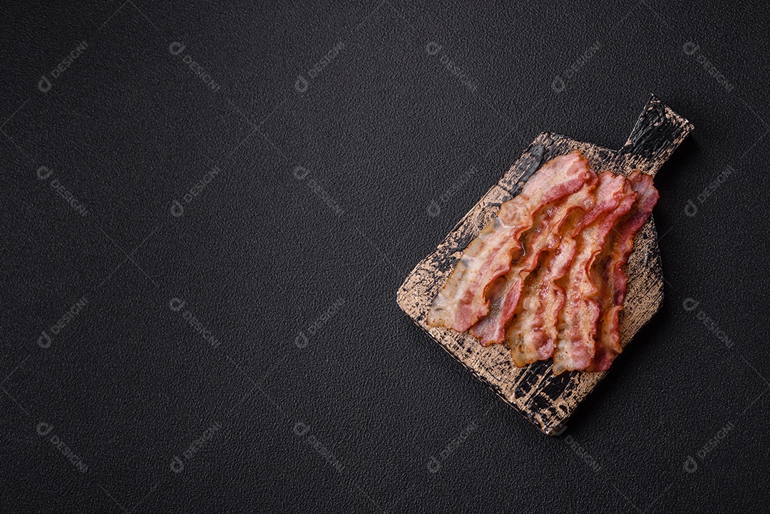 Retrato de fatias de toucinho ou bacon.
