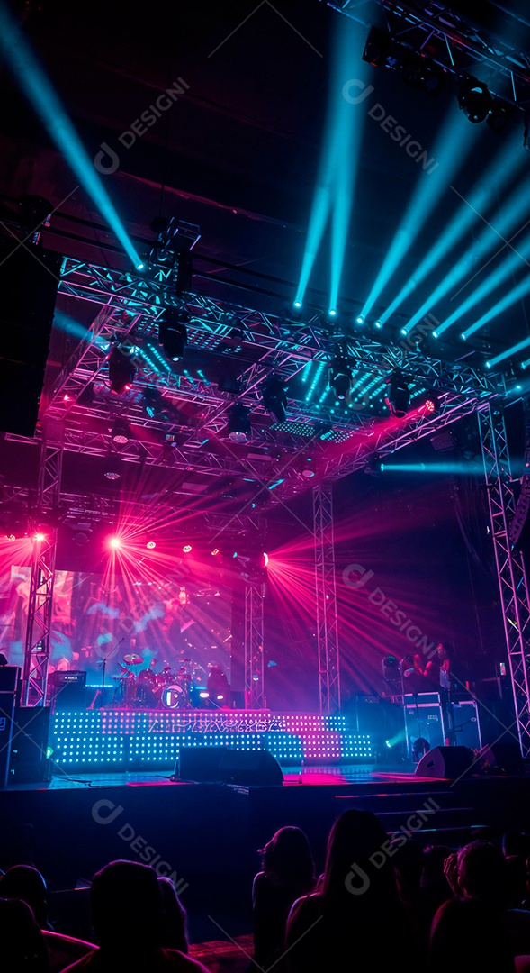 Cenário de Palco iluminado com luzes e fumaça